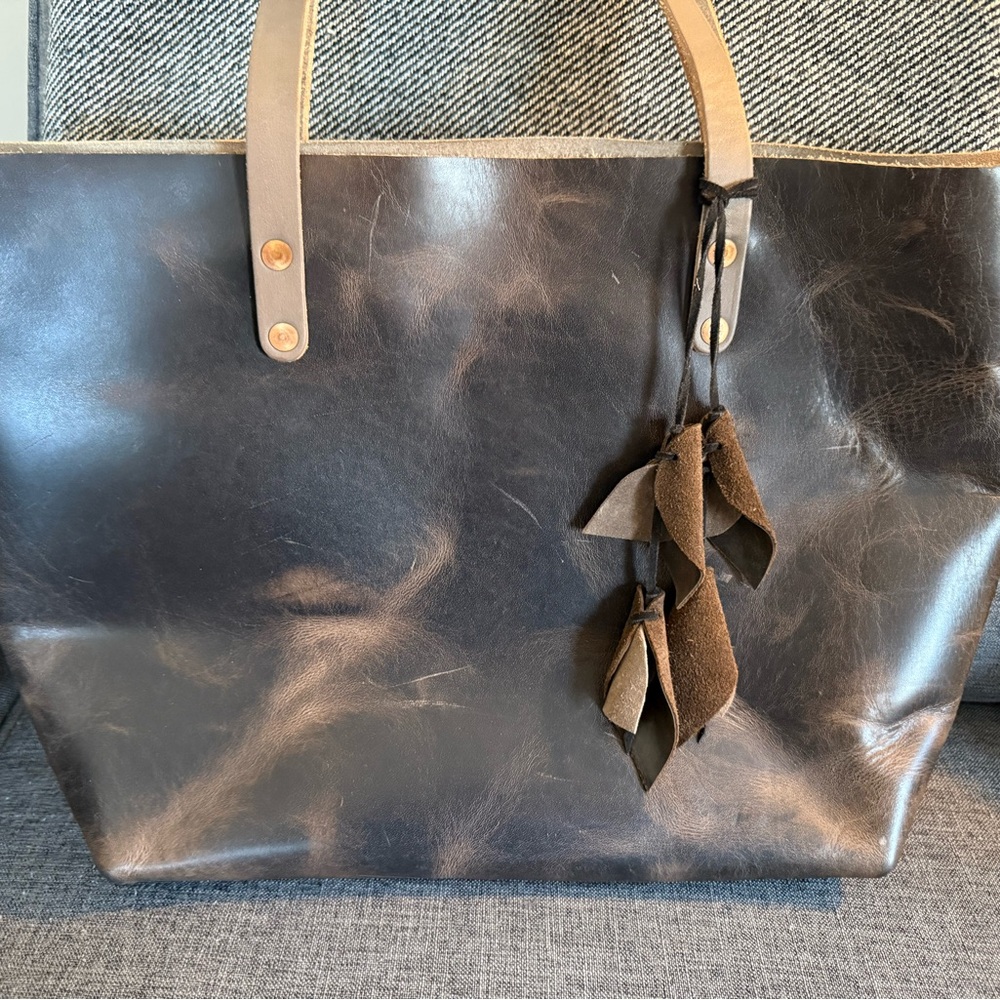 KMM & Co Grey Storm Leather East West Tote Bag